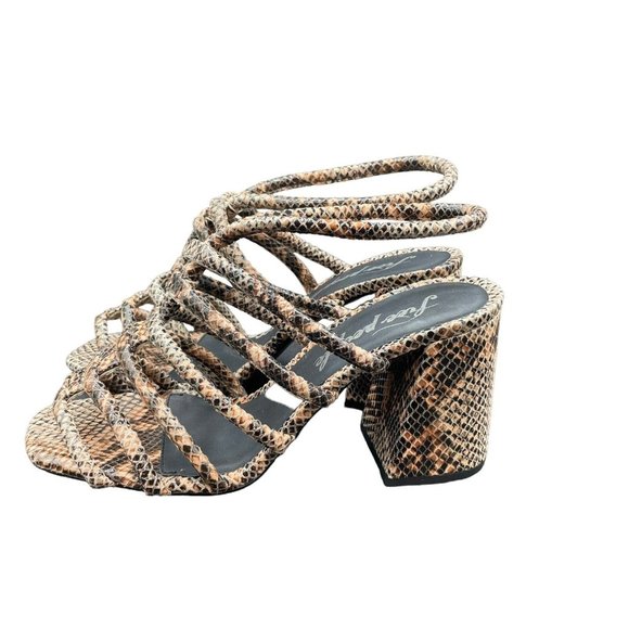Free People Colette Sandals Size 9 Leather Strappy Platform Heel Python New boho - Picture 4 of 7
